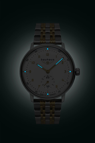 Kleine Uhr mit Datum