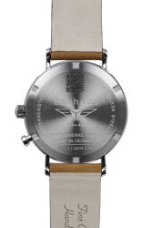 Groe Uhr mit Datum und SOLARANTRIEB